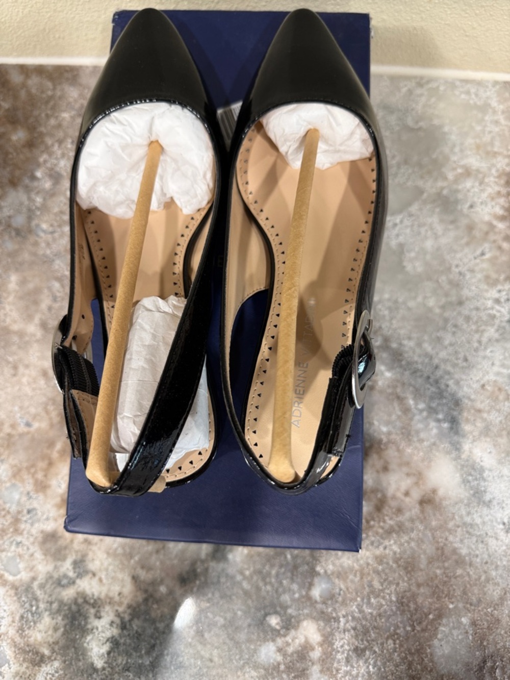 Adrienne Vittadini Black Patent Pointed Slingback Flats - Picture 4 of 4